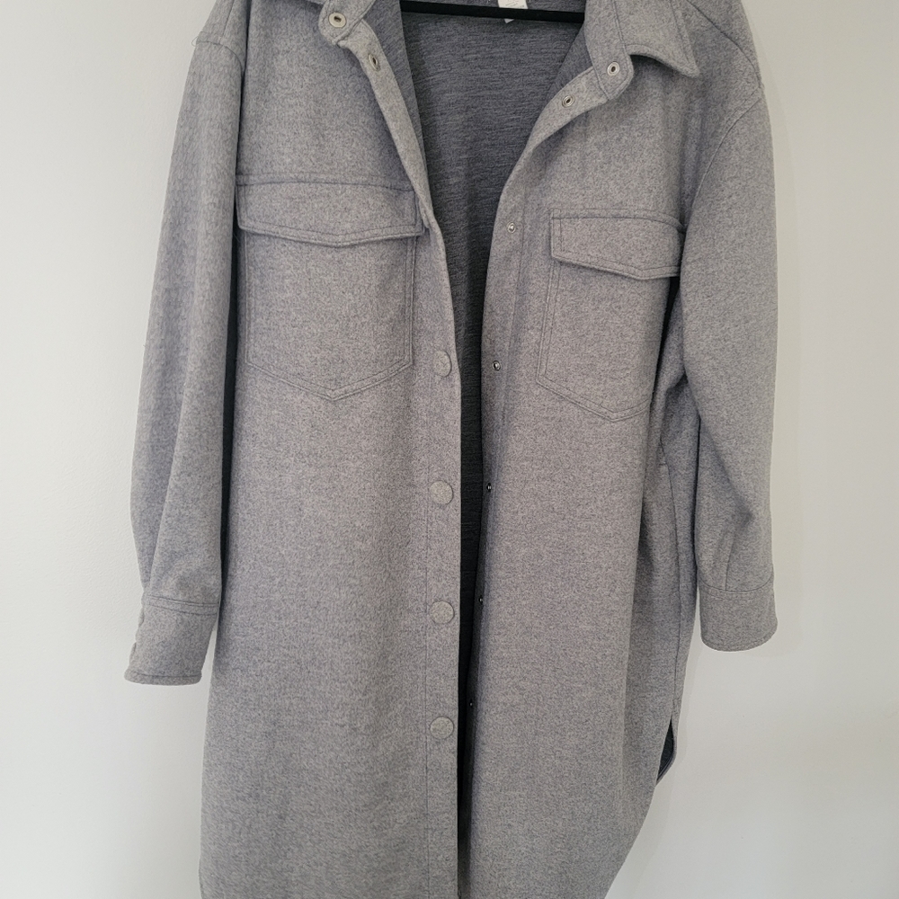 H&M shacket